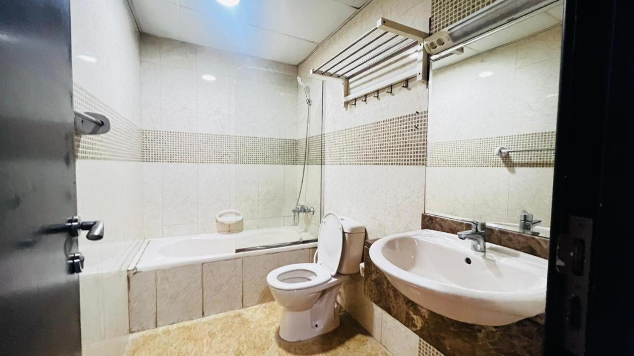 Traveller Partition Room In Al Barsha 1 Near Metro Dubai Dış mekan fotoğraf