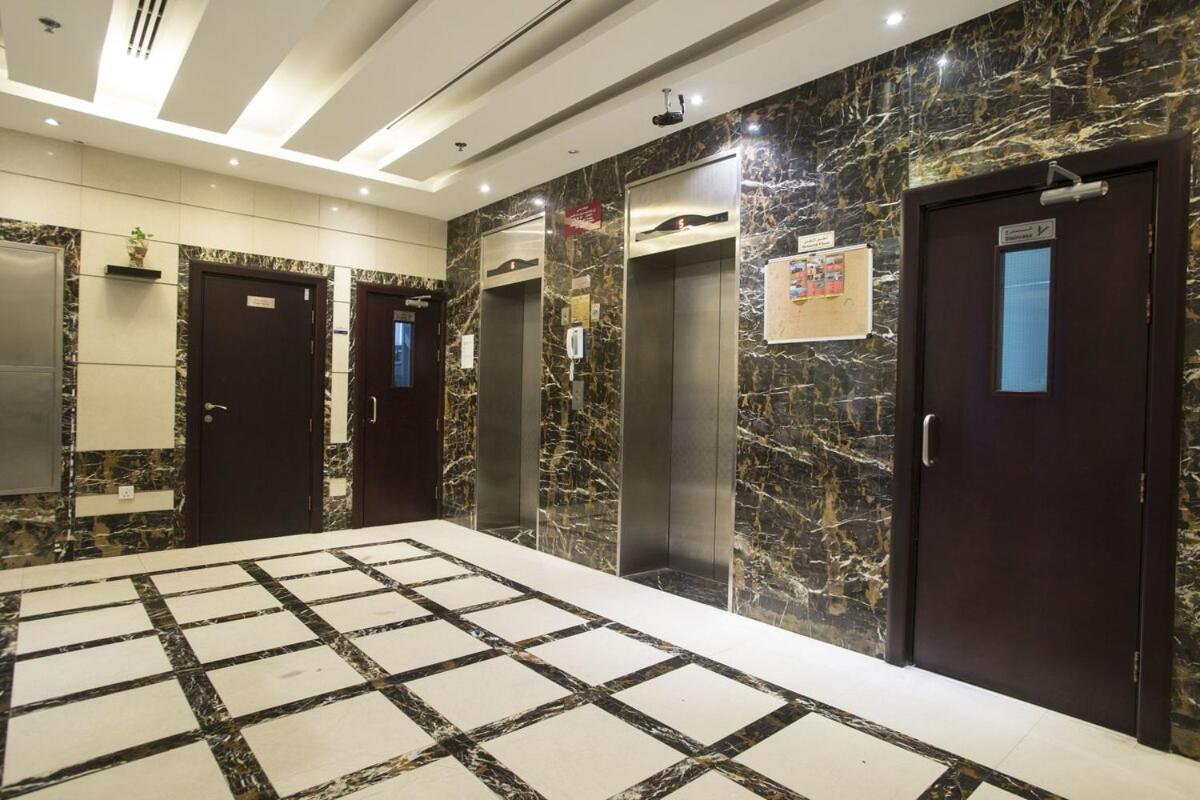 Traveller Partition Room In Al Barsha 1 Near Metro Dubai Dış mekan fotoğraf