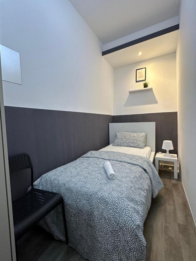 Traveller Partition Room In Al Barsha 1 Near Metro Dubai Dış mekan fotoğraf